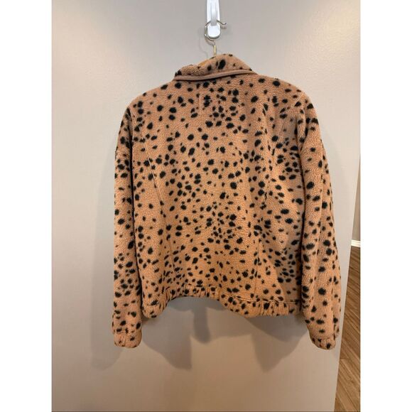 Abercrombie Leopard Fleece Jacket Medium - Picture 9 of 10